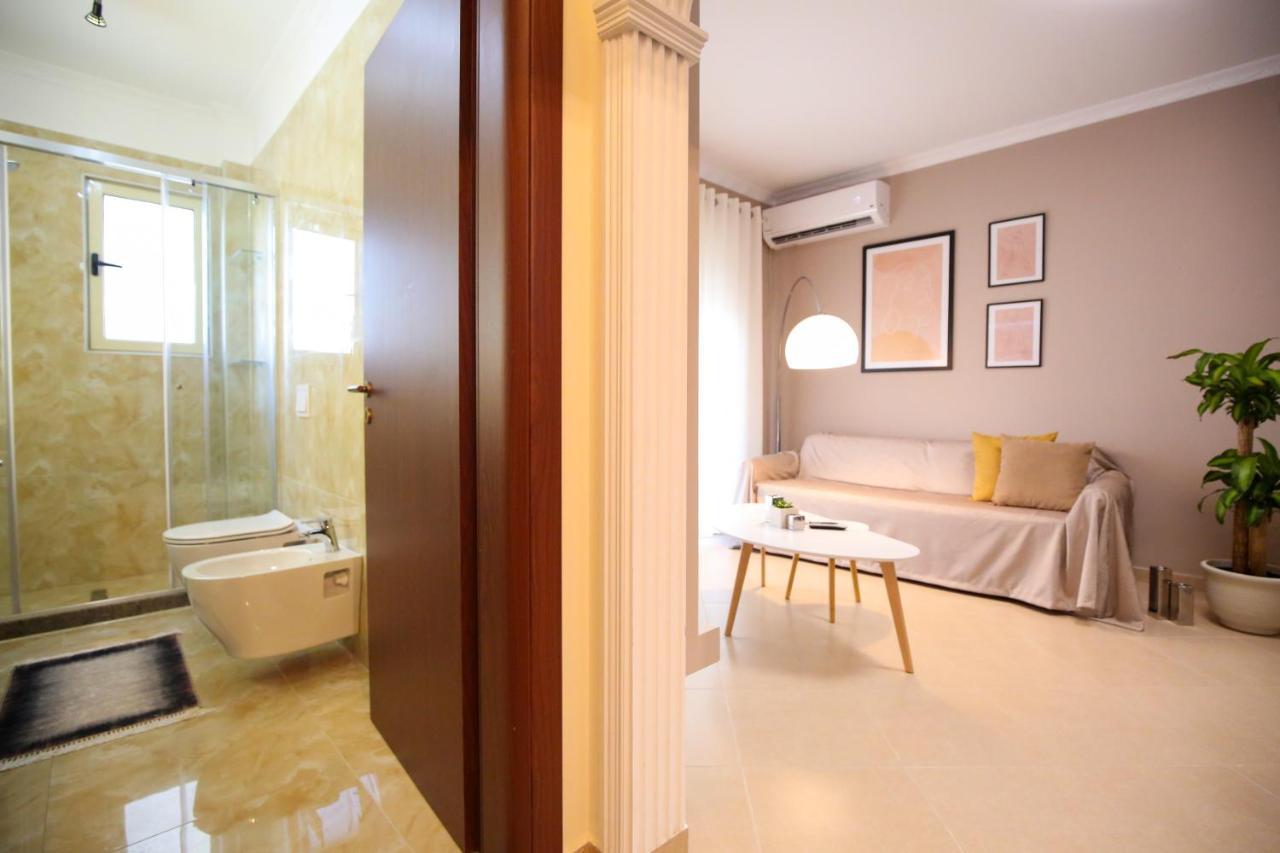 Tafa Deluxe Apartment Vlore Bagian luar foto
