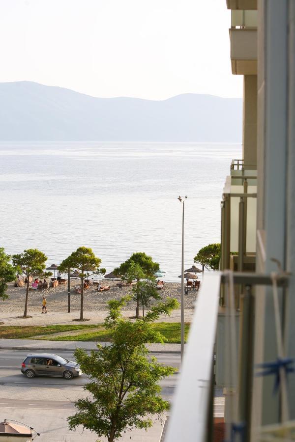 Tafa Deluxe Apartment Vlore Bagian luar foto